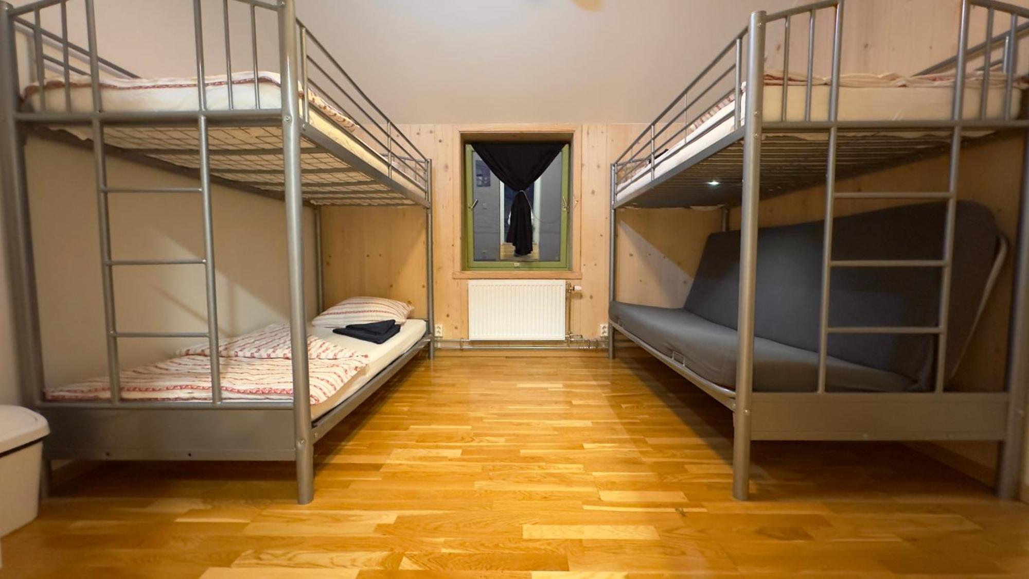Russkiy Dom Hostel