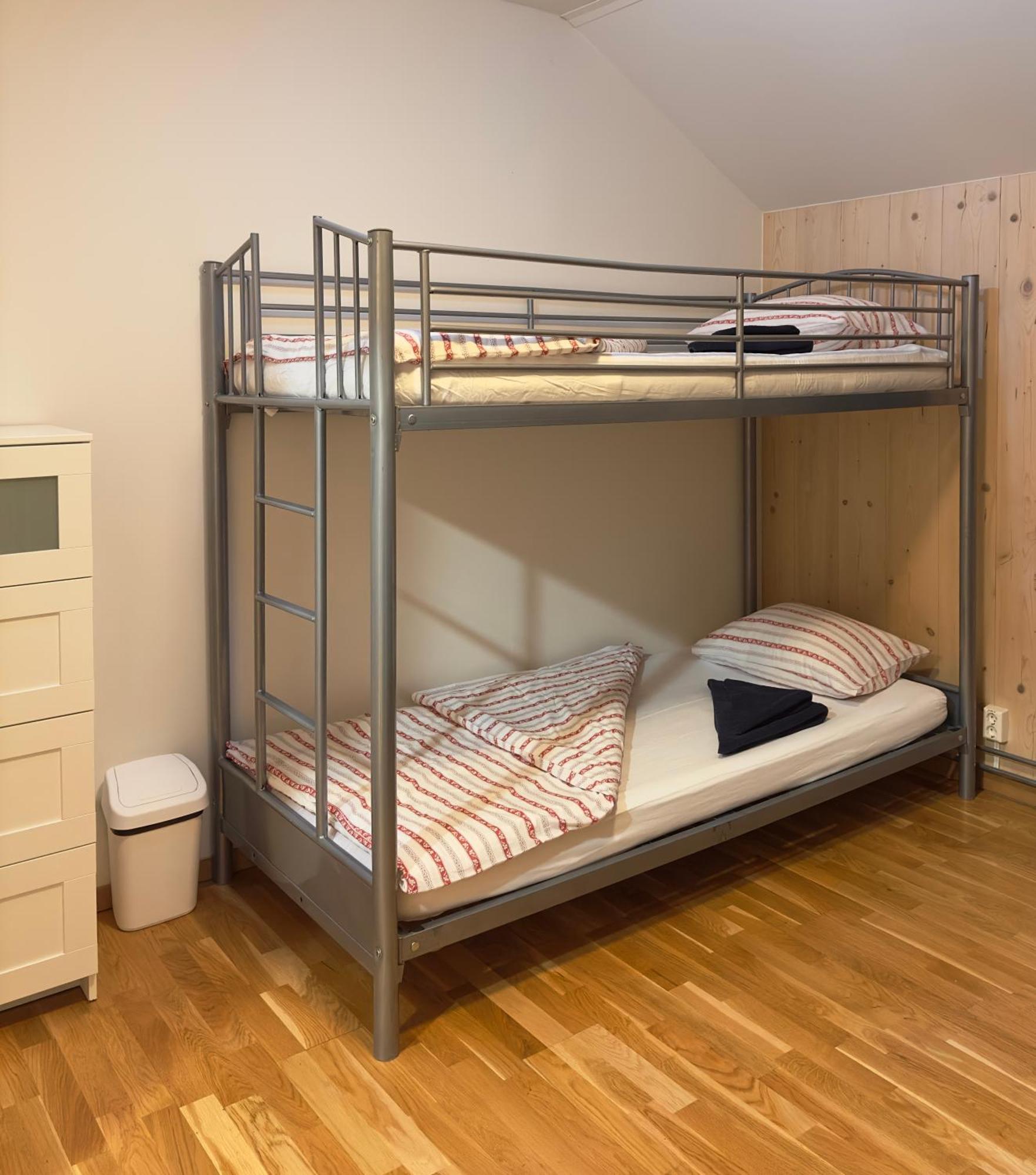 Hostel Russkiy Dom *
